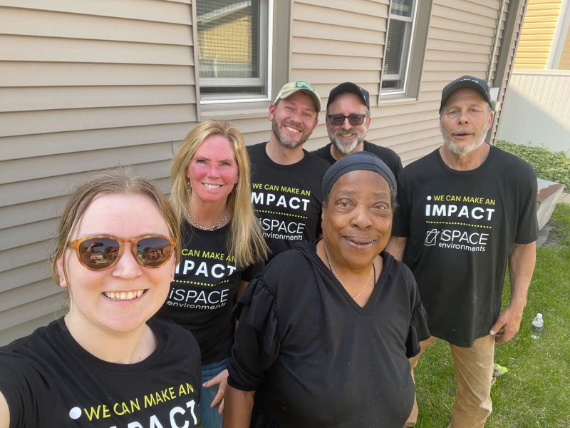 iSpace-Environments-iMPACT-Spring-Clean-Up-with-Senior-Services-2023-Selfie-with-Resident