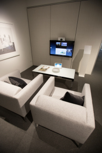 iSpace-FurniTeknion Studio Jean chairs & Progretto table