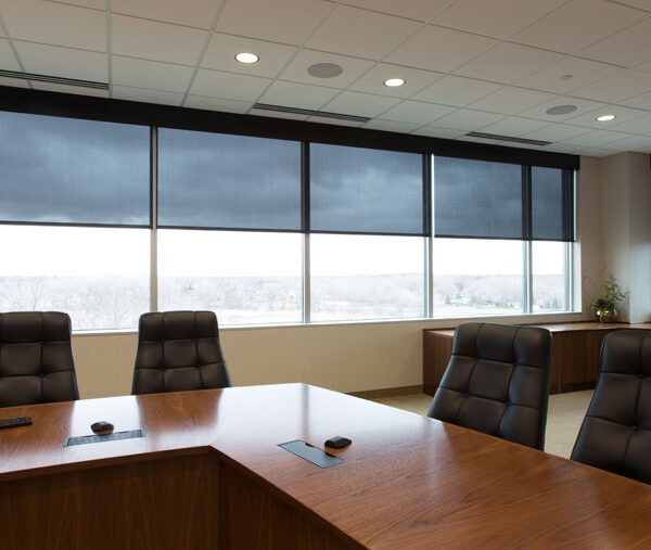 iSpace-Environments-Smiths-Medical-Board-Room-Blind-Control