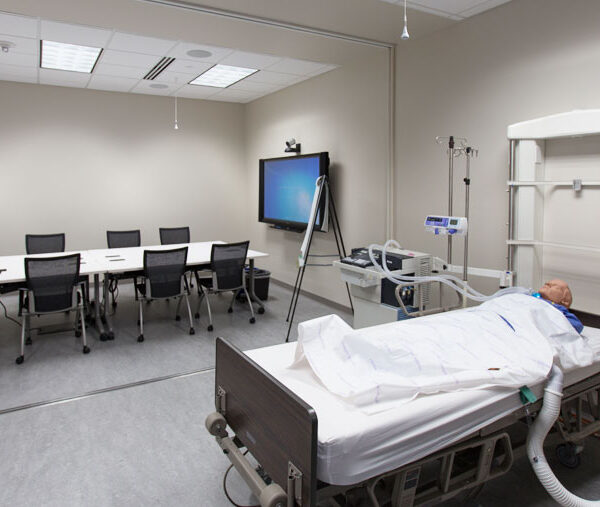 iSpace-Environments-Smiths-Medical-Medical-Training-Room