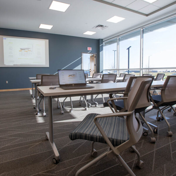 iSpace-Environments-Blue-Star-Power-Systems-3299