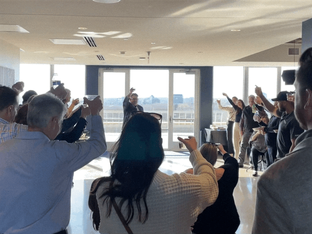 Orion Award 2023 Cheers Toast