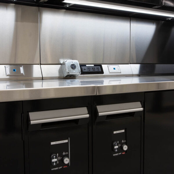 iSpace-Environments-Luther-Burnsville-Hyundai-040624-IMG_0256