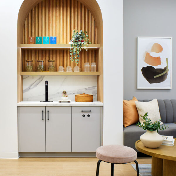 iSpace-Environments-Minneapolis-Integrative-Medicine-Center-Lobby-Retail-2