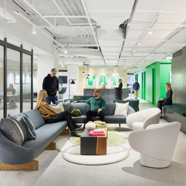 iSpace-Environments-Project-Gardner-Builders-Fireplace-Lounge-004