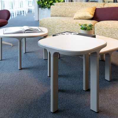 iSpace-Environments-Teknion-Design-Days-Showroom-Waltz-Tables