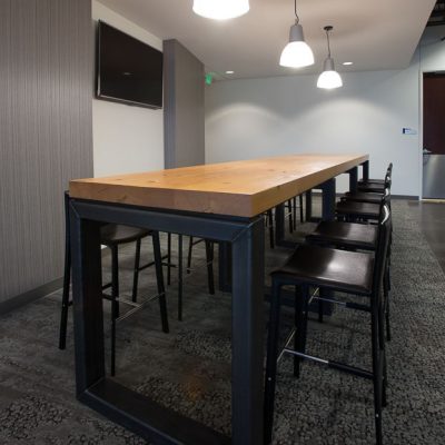 iSpace-Polaris-Reclaimed-Wood-Top-Table-Stools